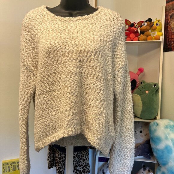 Yes Lola Cream Sweater Medium - Picture 1 of 4